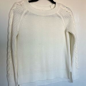 Heritage Women's Sweater - Cream Crew Neck
